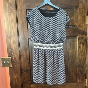 Black and White Zigzag Dress